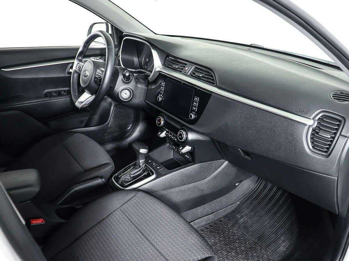 Kia Rio 2020 года с пробегом. Фото: #8