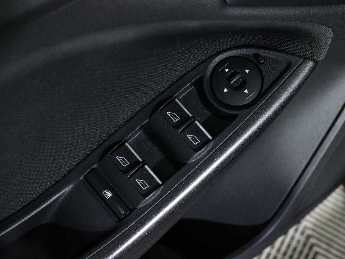 Ford Focus 2018 года с пробегом. Фото: #12