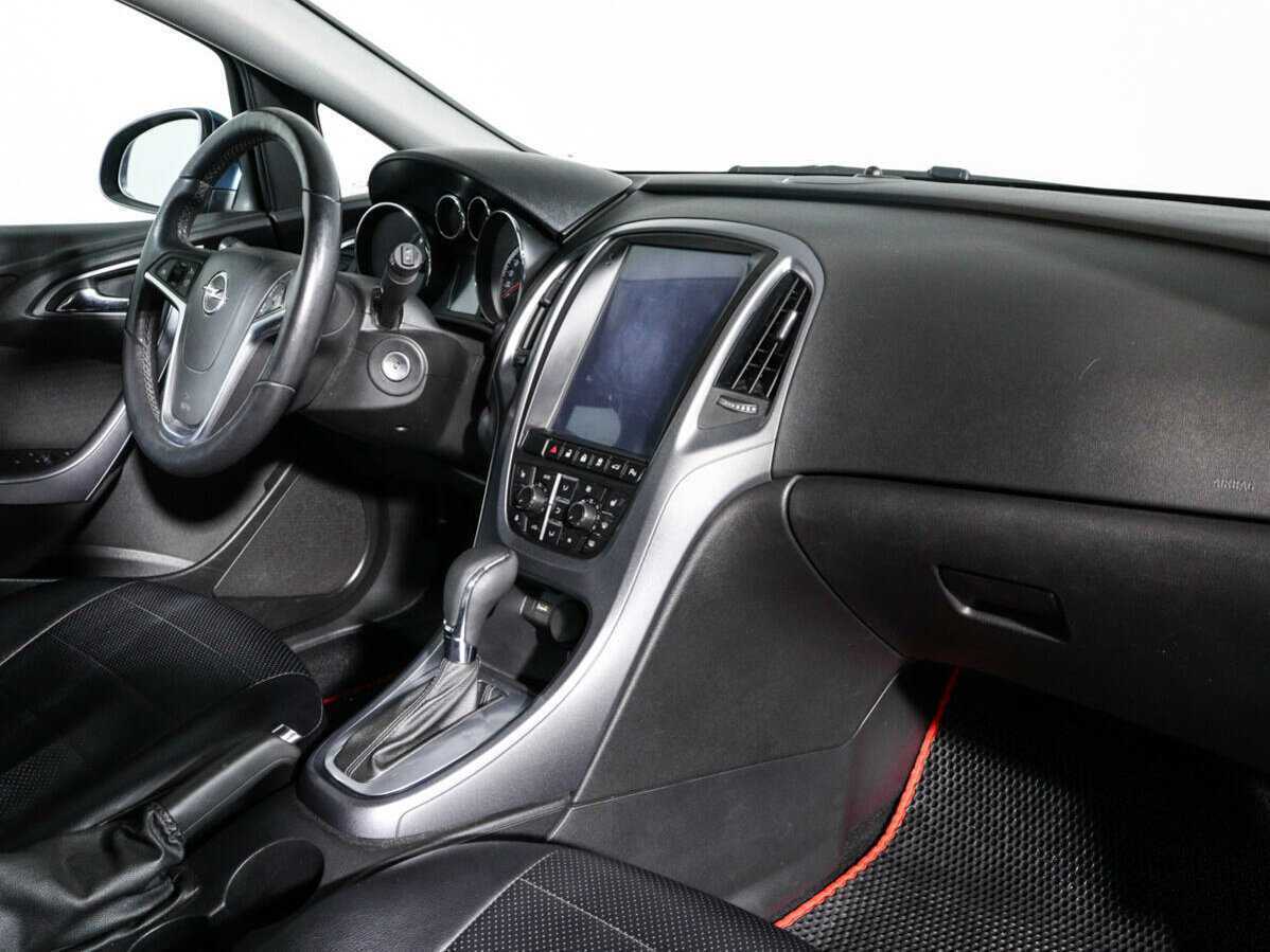 Opel Astra 2014 года с пробегом. Фото: #8
