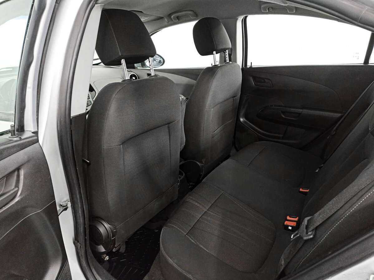 Chevrolet Aveo 2013 года с пробегом. Фото: #9