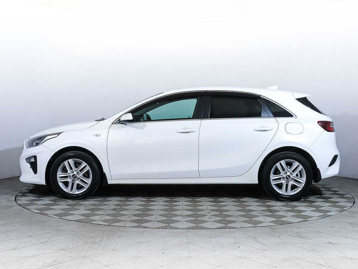 Kia Ceed 2019 года с пробегом. Фото: #6