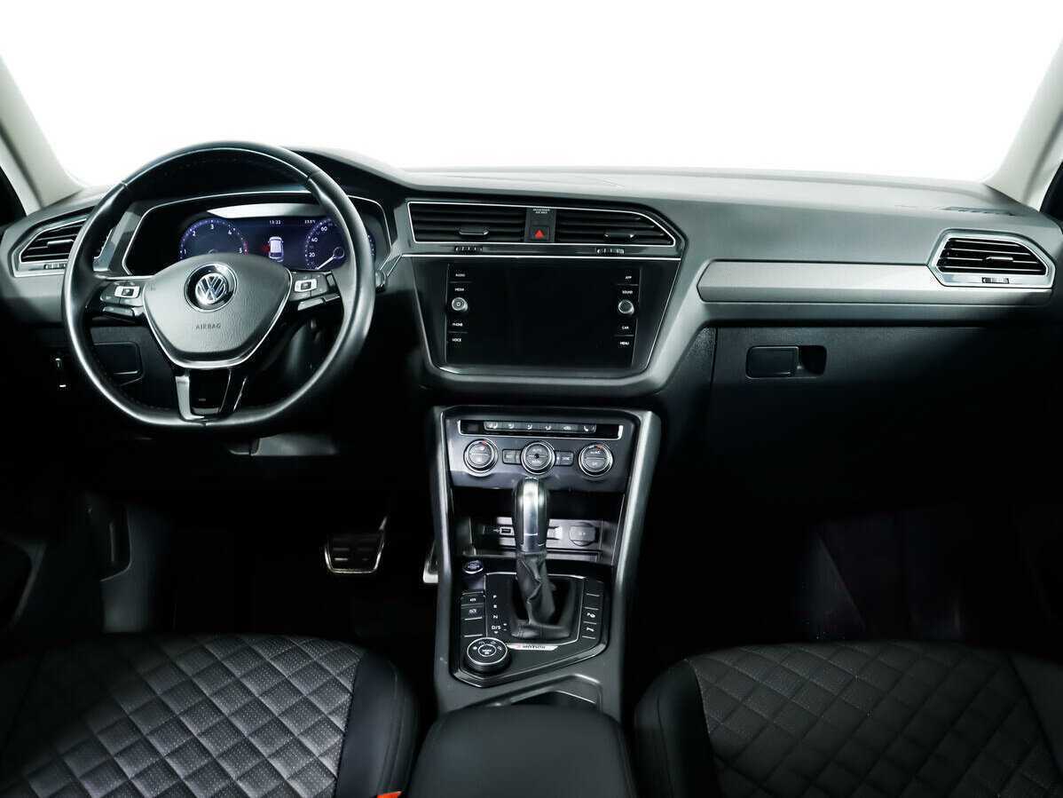 Volkswagen Tiguan 2018 года с пробегом. Фото: #10