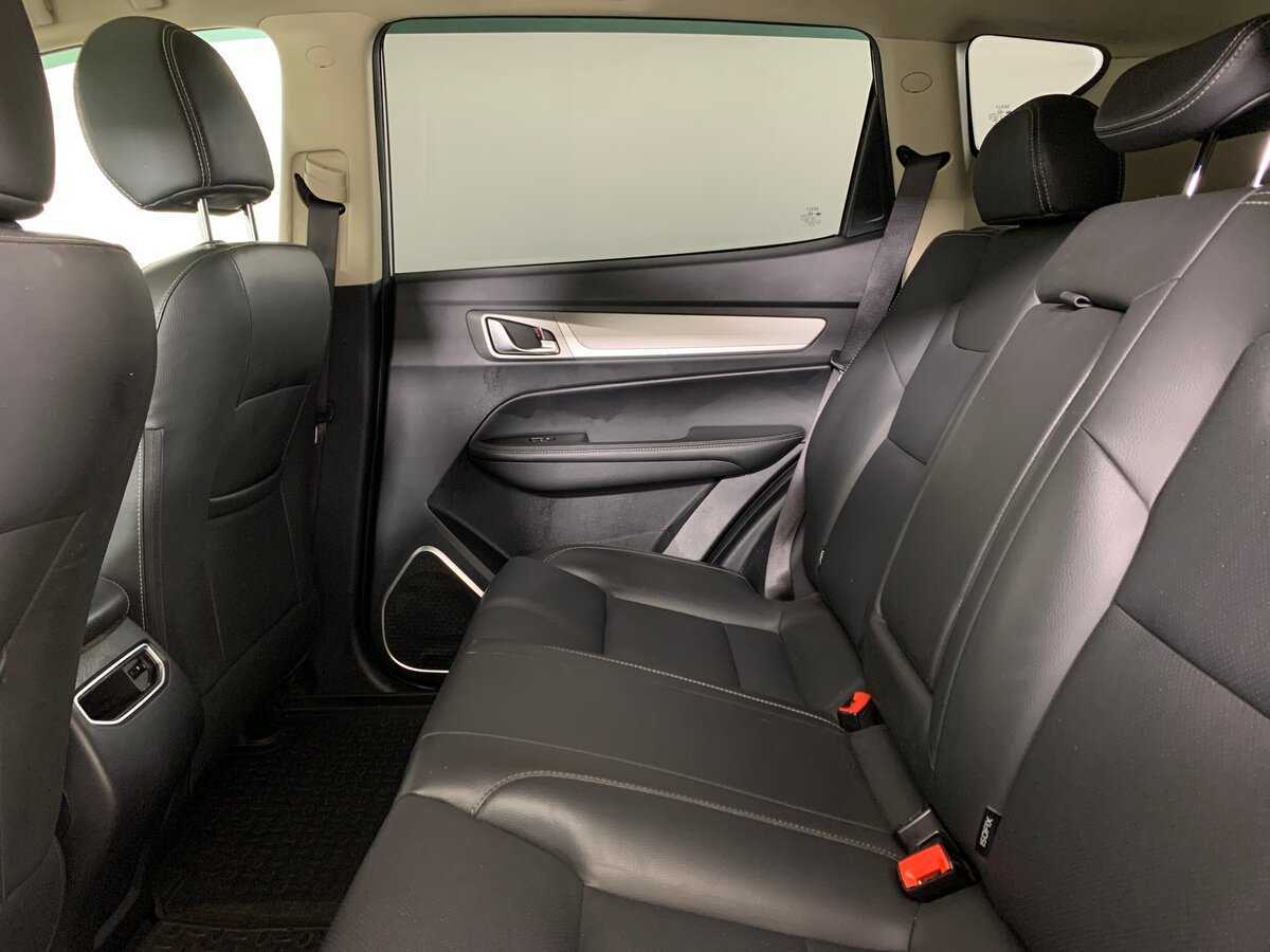 Geely Emgrand X7 2020 года с пробегом. Фото: #19