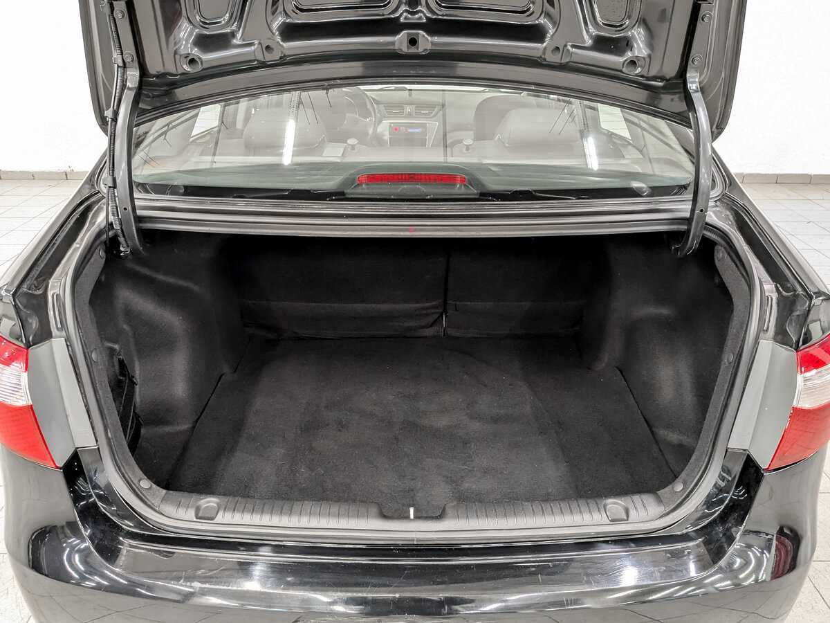 Kia Rio 2013 года с пробегом. Фото: #9