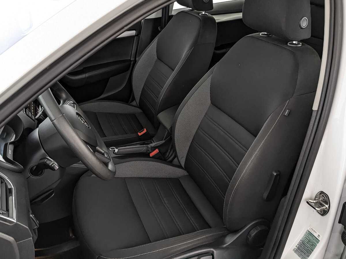 Skoda Octavia 2019 года с пробегом. Фото: #19