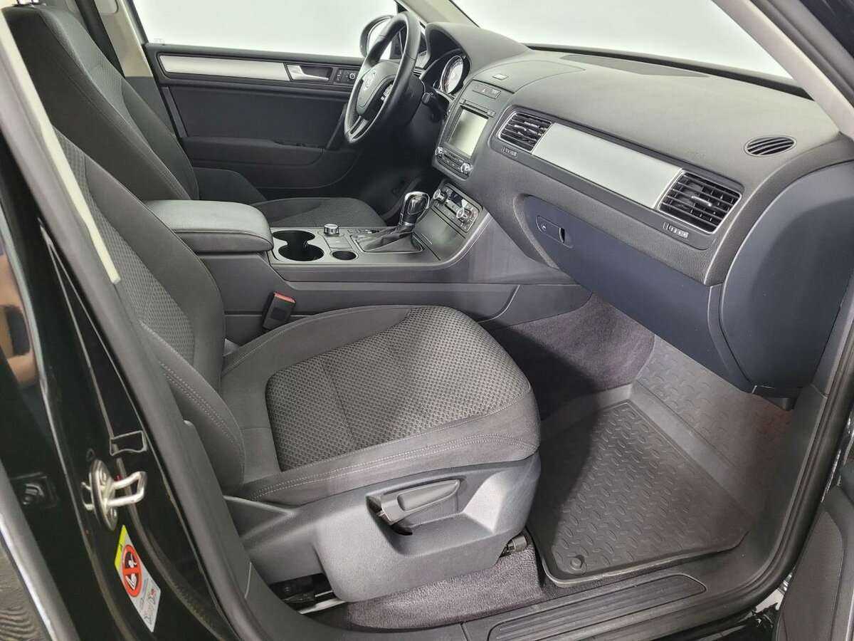 Volkswagen Touareg 2012 года с пробегом. Фото: #13