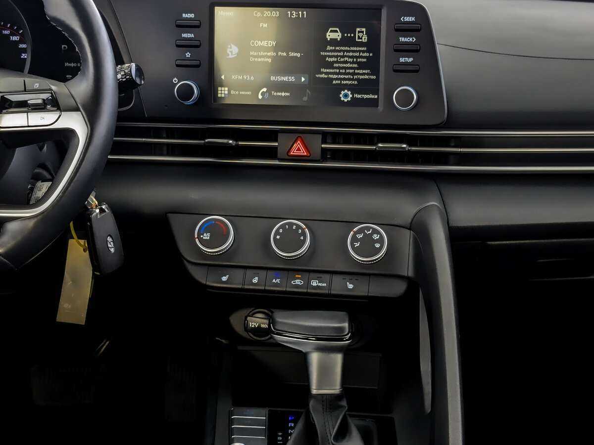 Hyundai Elantra 2022 года с пробегом. Фото: #14