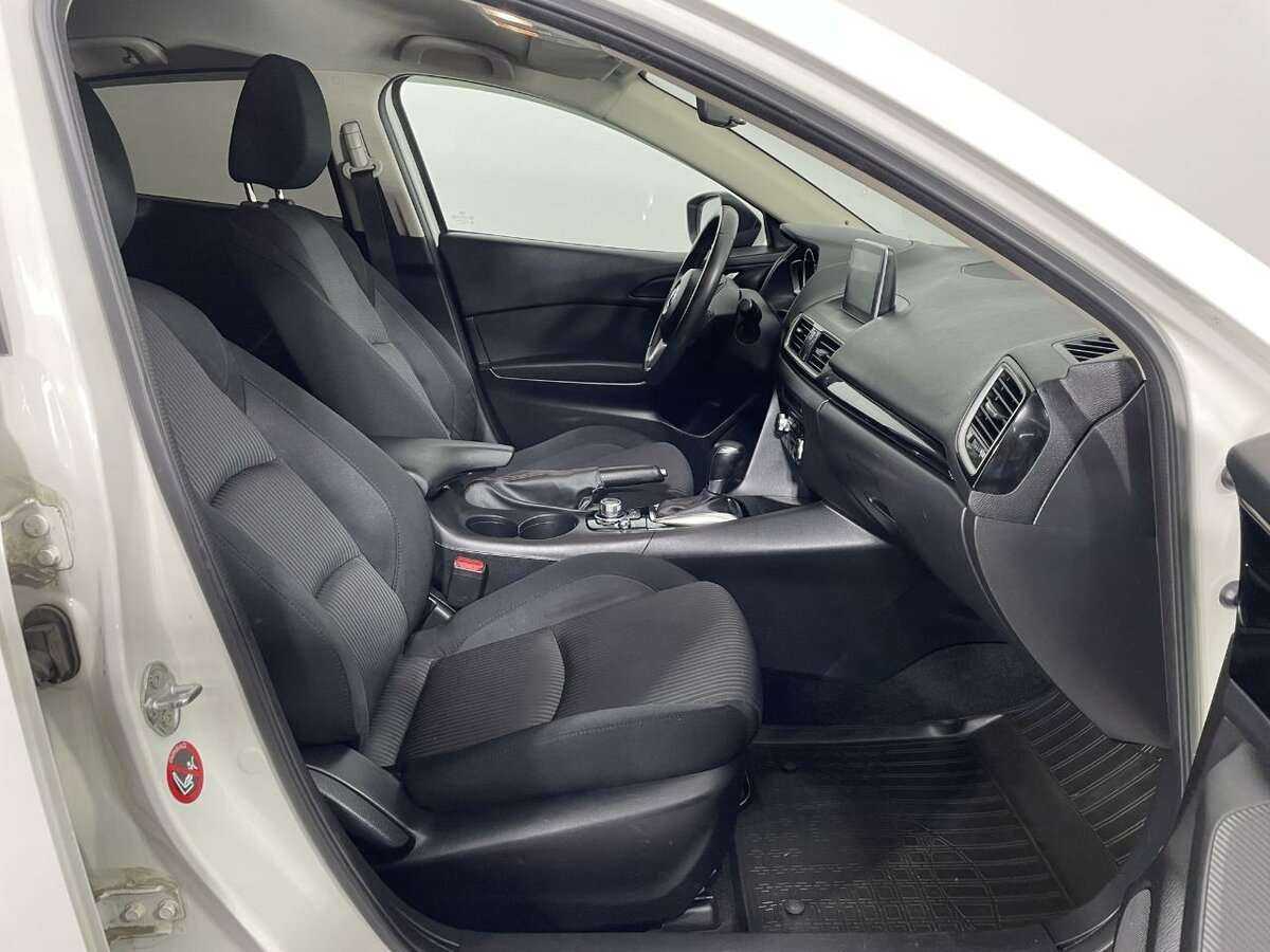 Mazda 3 2014 года с пробегом. Фото: #12