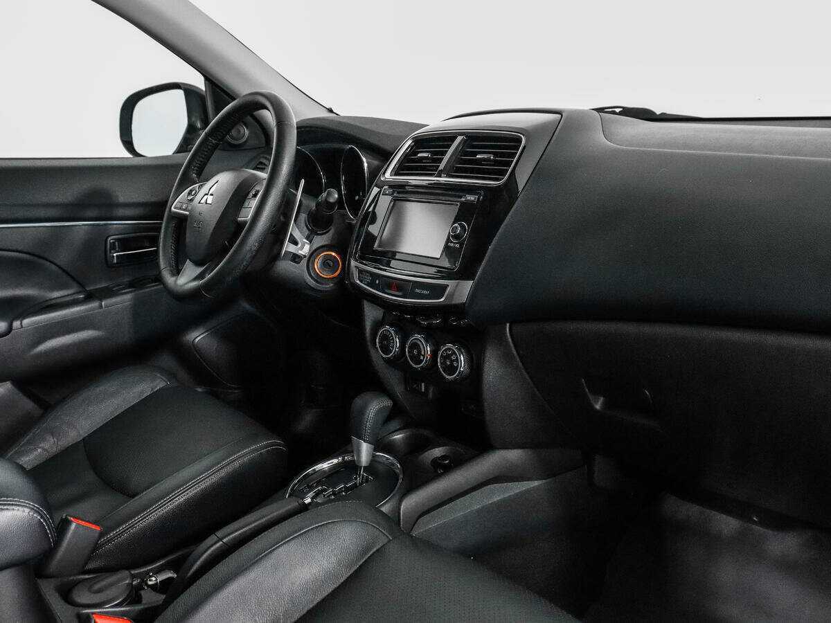 Mitsubishi ASX 2015 года с пробегом. Фото: #9