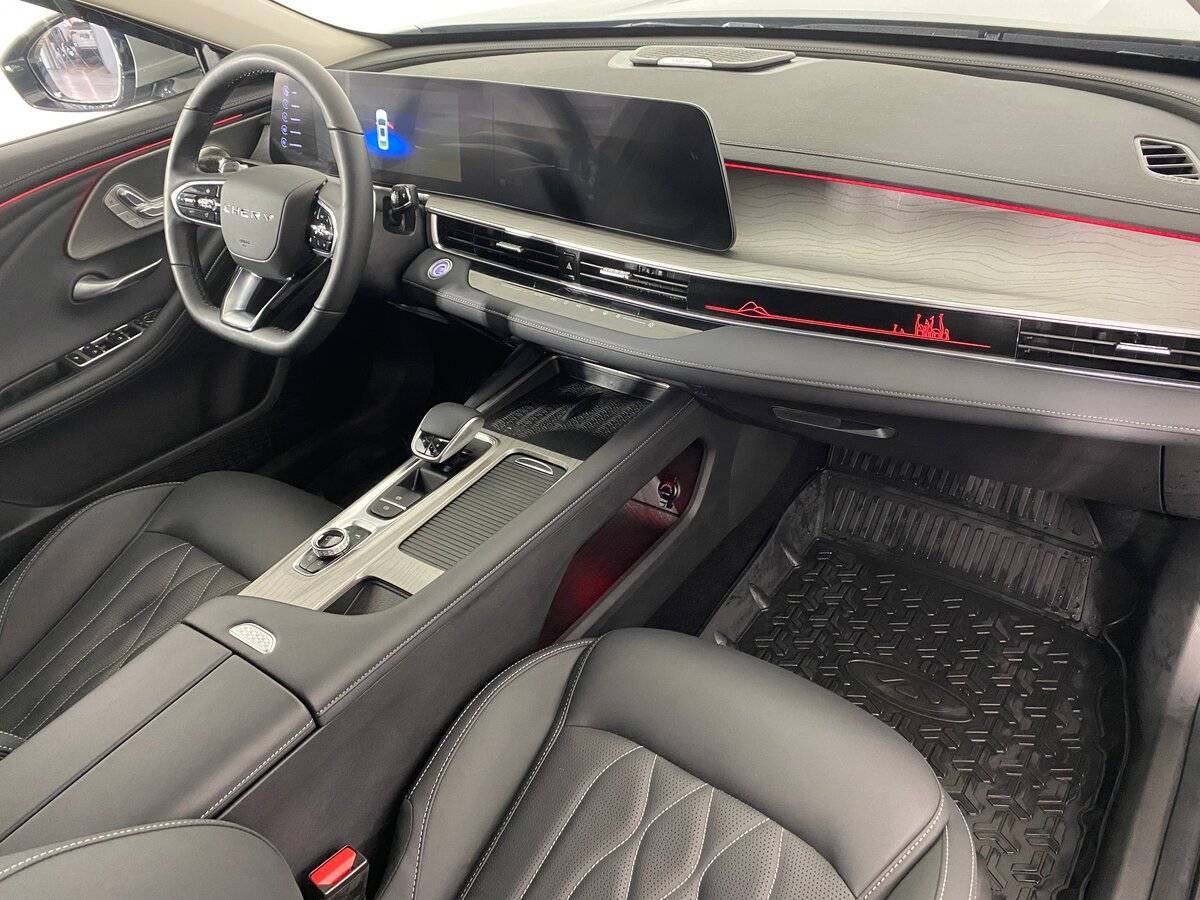 Chery Arrizo 8 2023 года с пробегом. Фото: #10