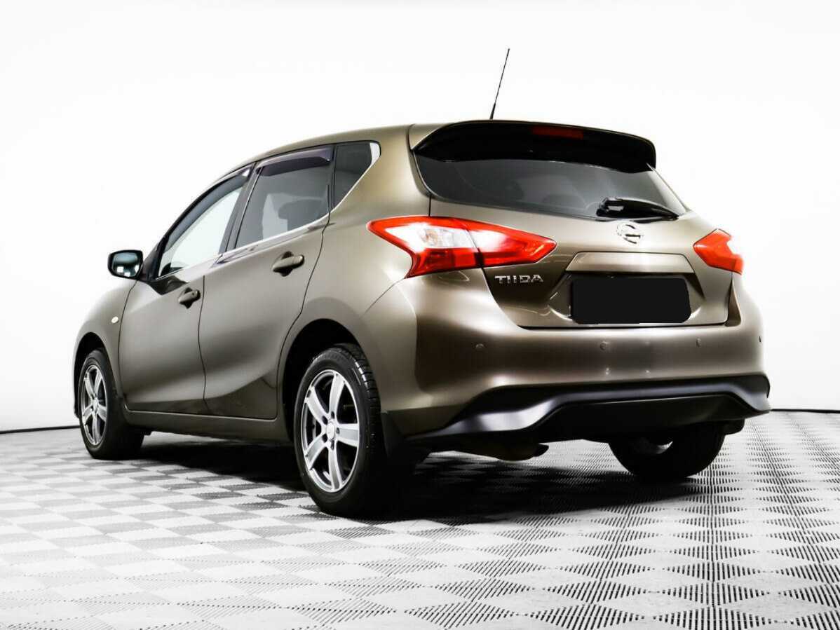 Nissan Tiida 2015 года с пробегом. Фото: #5