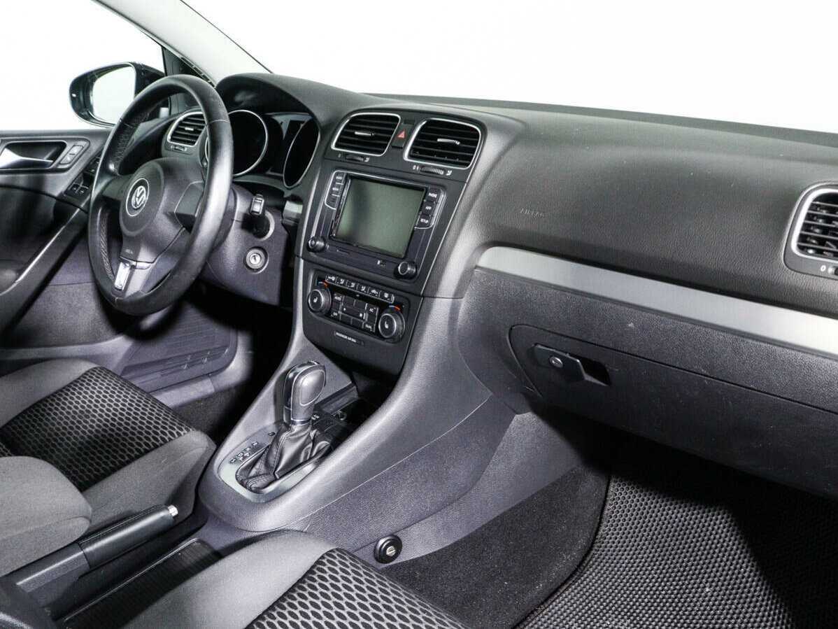 Volkswagen Golf 2012 года с пробегом. Фото: #7