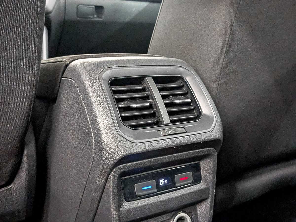 Volkswagen Tiguan 2021 года с пробегом. Фото: #23