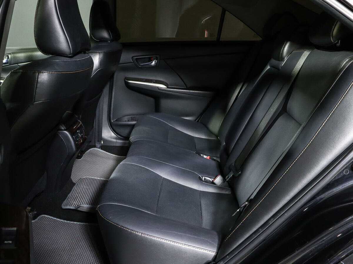 Toyota Camry 2016 года с пробегом. Фото: #9