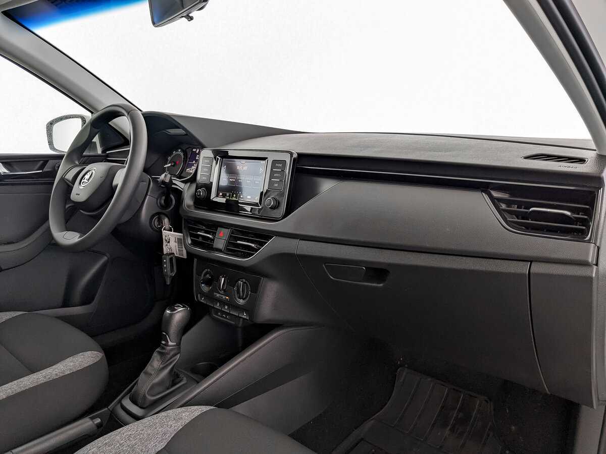 Skoda Rapid 2021 года с пробегом. Фото: #8