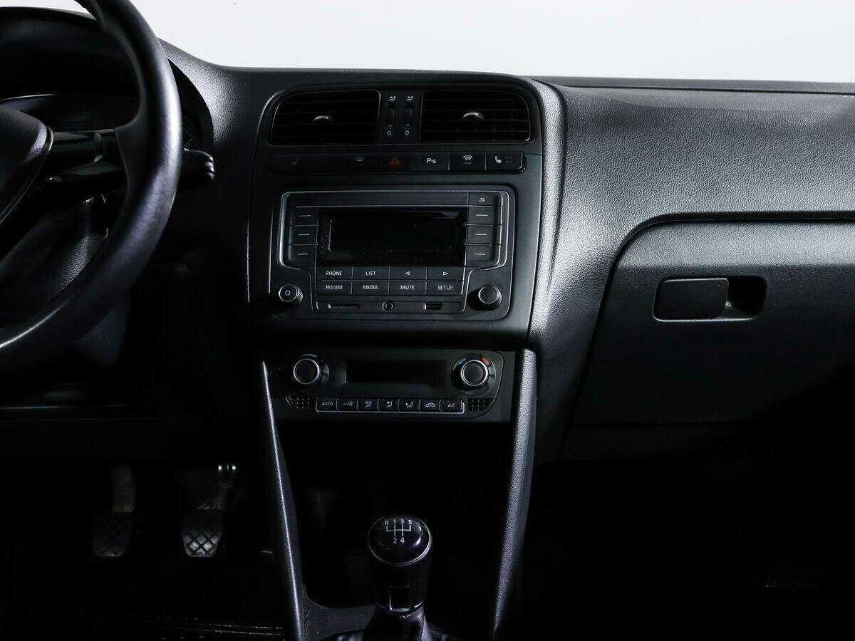Volkswagen Polo 2016 года с пробегом. Фото: #9