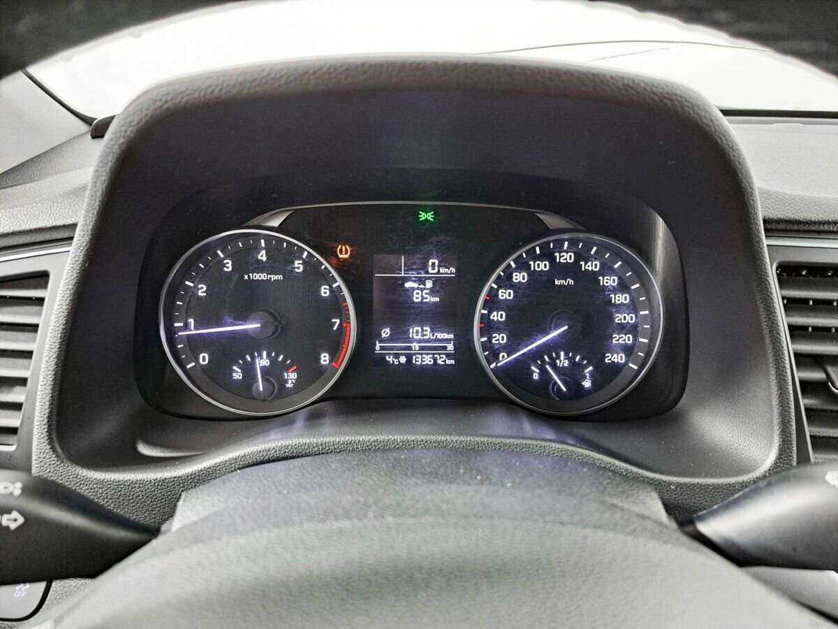 Hyundai Elantra 2017 года с пробегом. Фото: #10