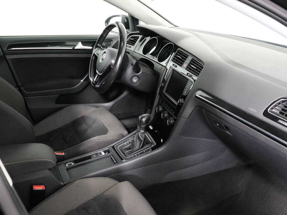 Volkswagen Golf 2013 года с пробегом. Фото: #6