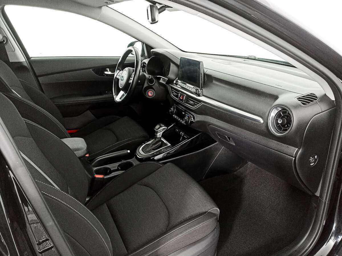Kia Cerato 2019 года с пробегом. Фото: #10