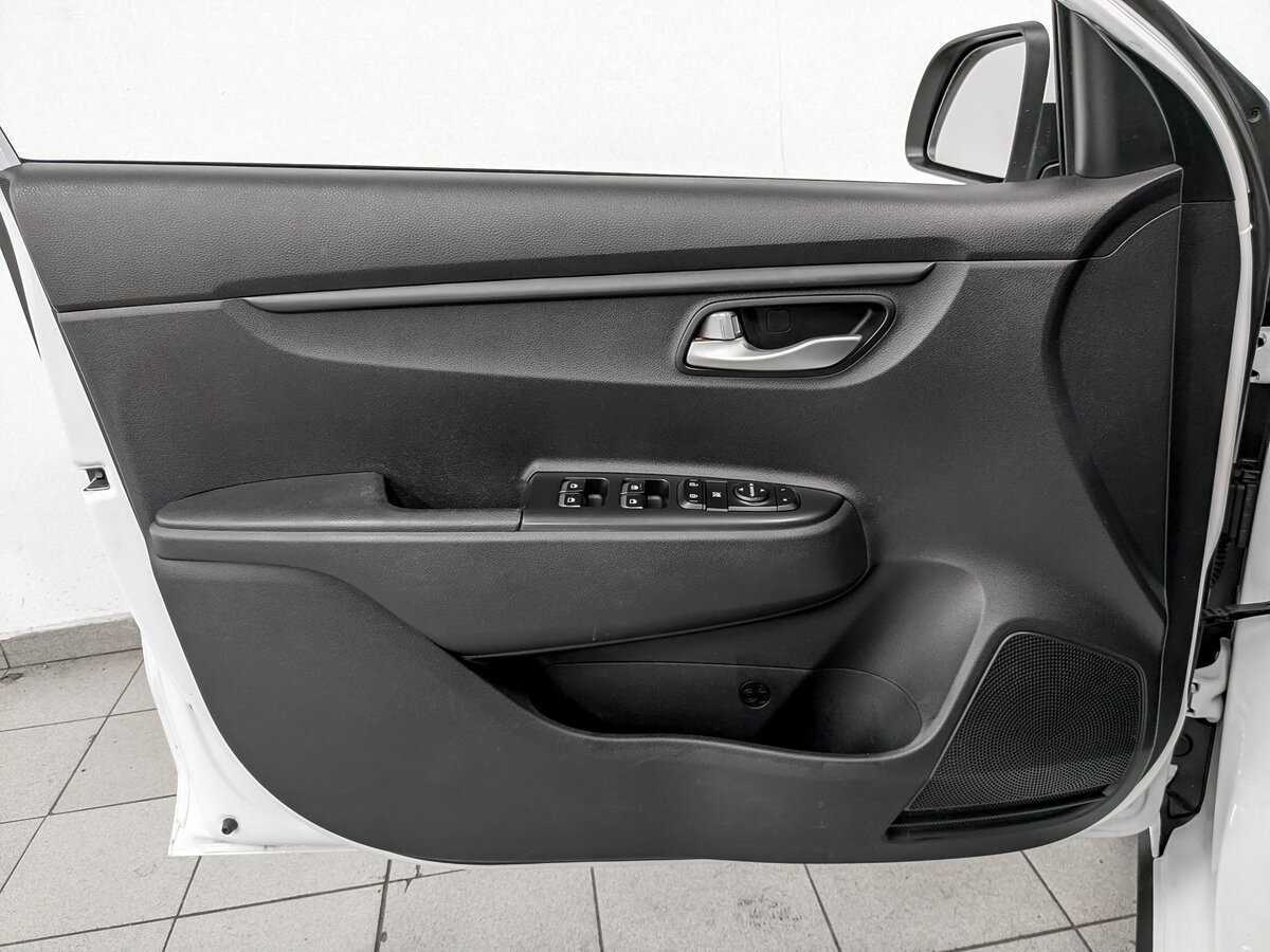 Kia Rio 2017 года с пробегом. Фото: #16