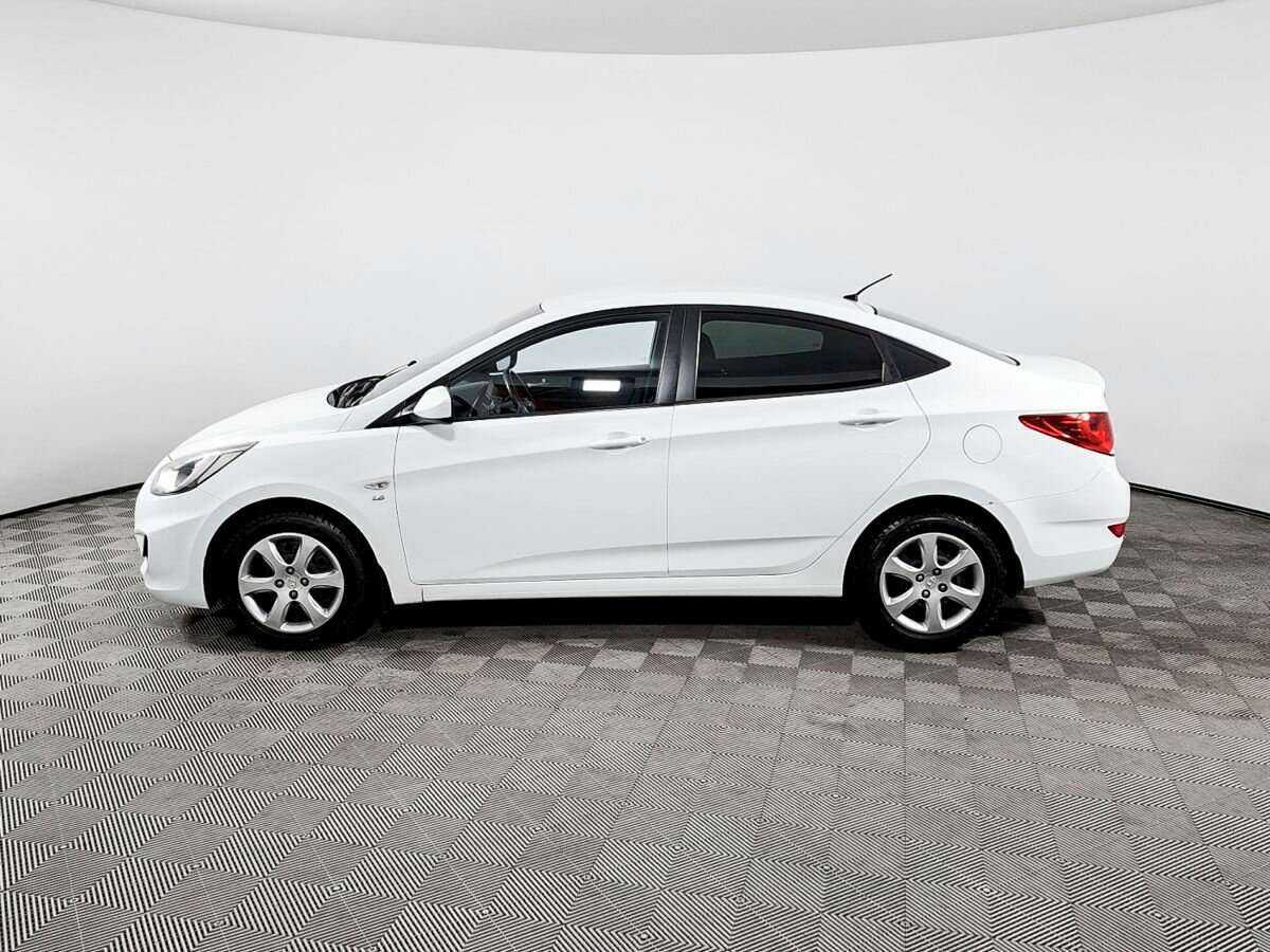Hyundai Solaris 2013 года с пробегом. Фото: #7