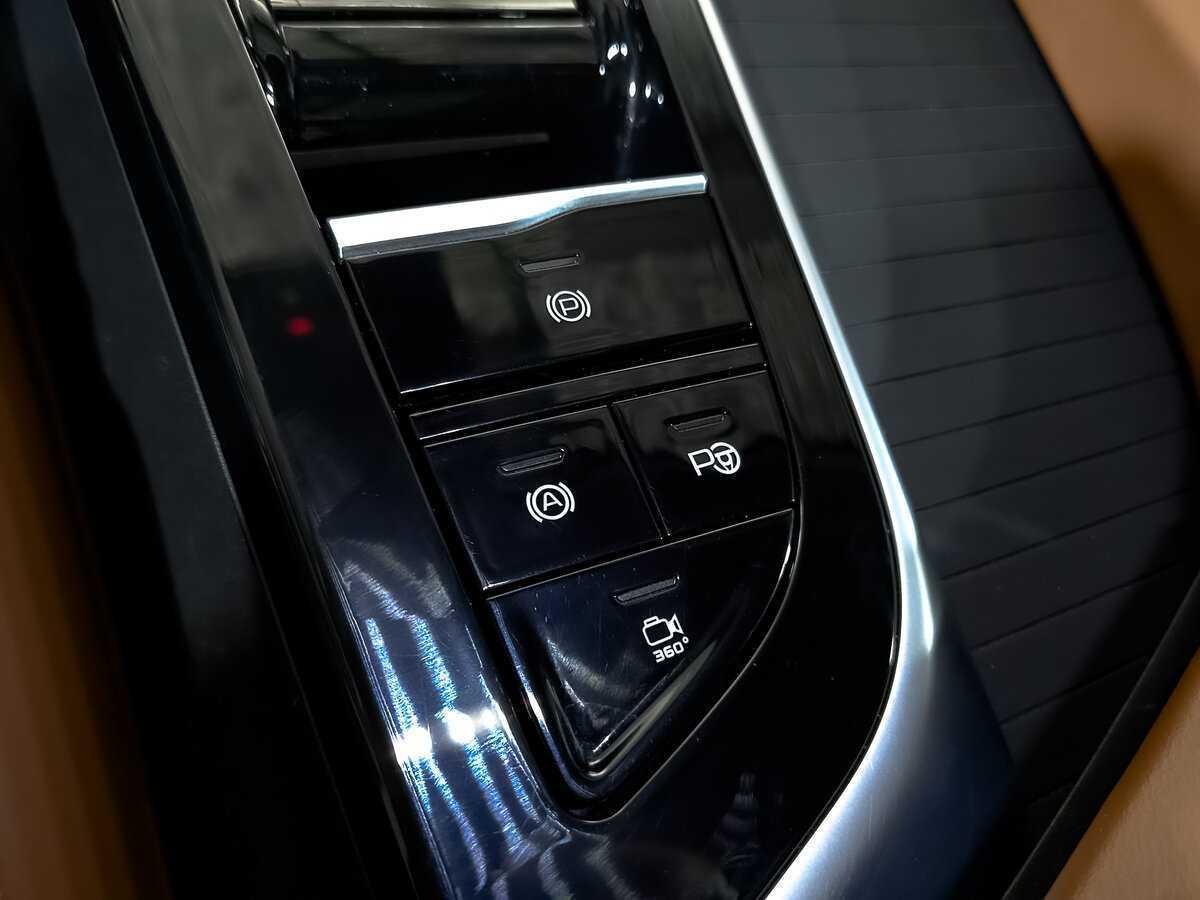 FAW Bestune B70 2023 года с пробегом. Фото: #24