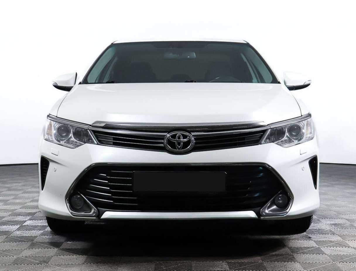 Toyota Camry 2014 года с пробегом. Фото: #1
