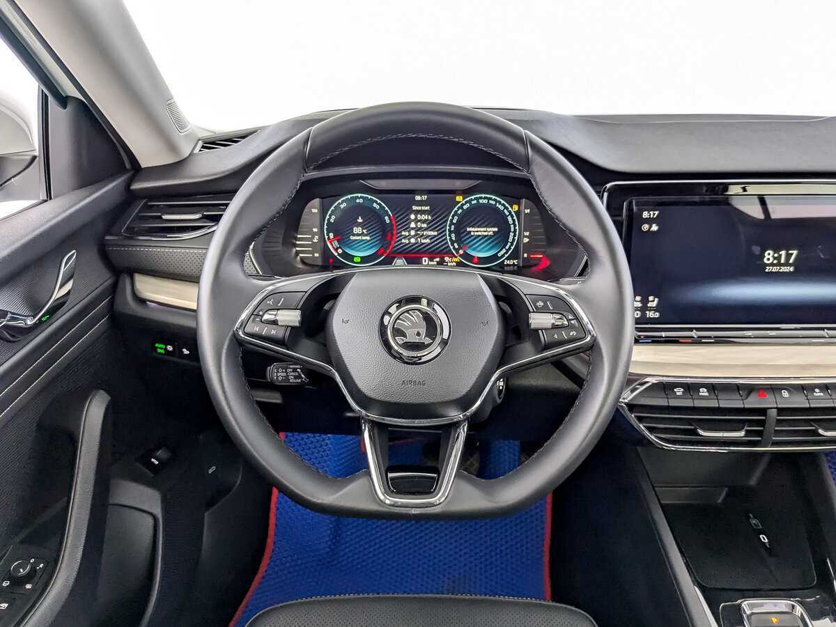 Skoda Octavia 2023 года с пробегом. Фото: #17
