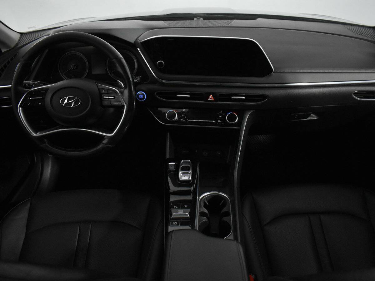 Hyundai Sonata 2020 года с пробегом. Фото: #9