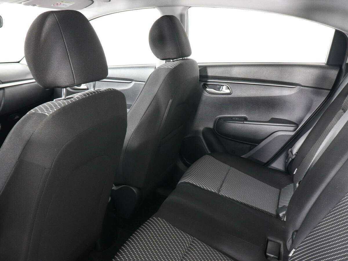 Kia Rio 2019 года с пробегом. Фото: #11