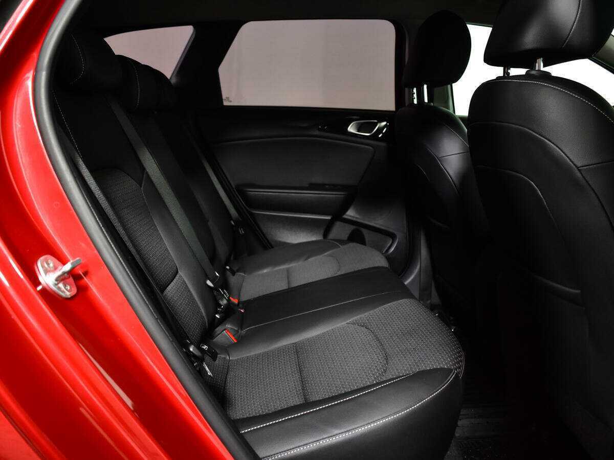 Kia Ceed 2019 года с пробегом. Фото: #5