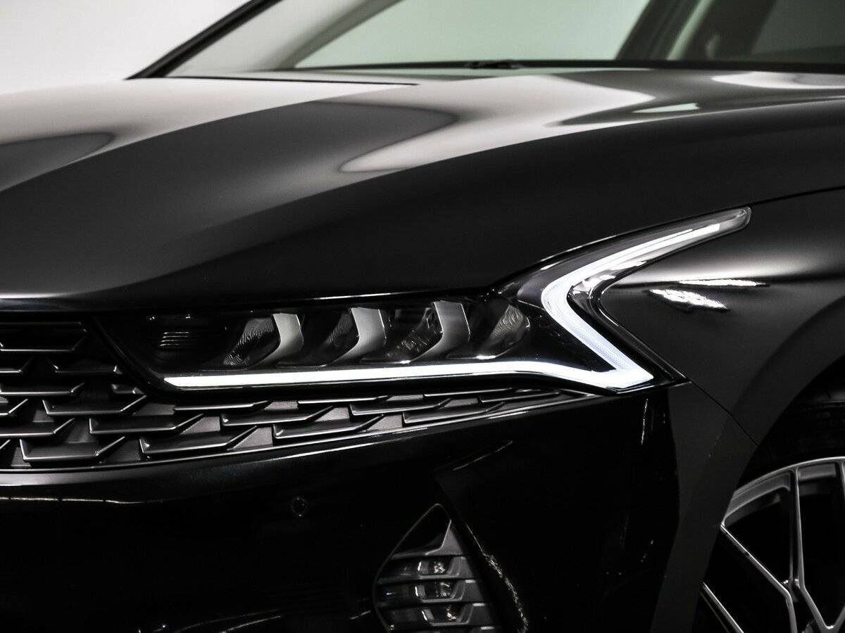 Kia K5 2021 года с пробегом. Фото: #15