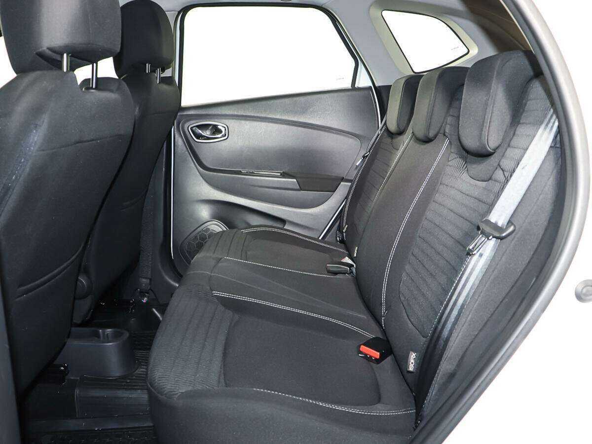 Renault Kaptur 2017 года с пробегом. Фото: #9