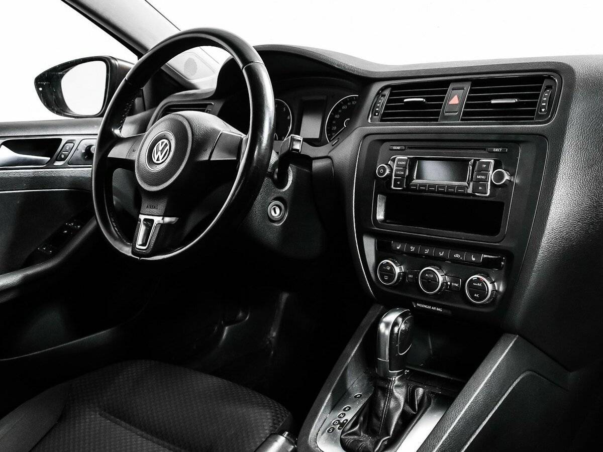 Volkswagen Jetta 2013 года с пробегом. Фото: #8