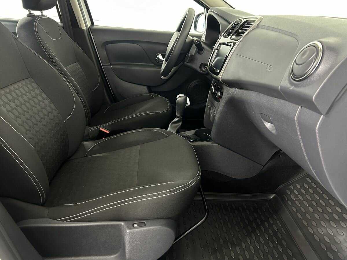 Renault Logan 2016 года с пробегом. Фото: #13