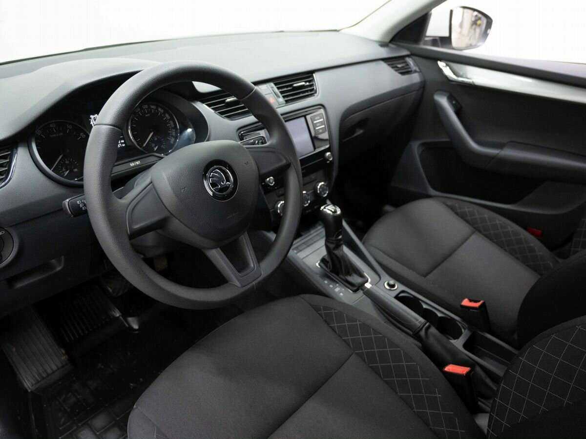 Skoda Octavia 2017 года с пробегом. Фото: #6