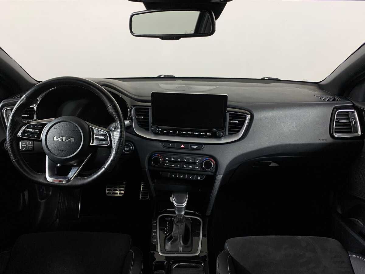 Kia Ceed 2021 года с пробегом. Фото: #12