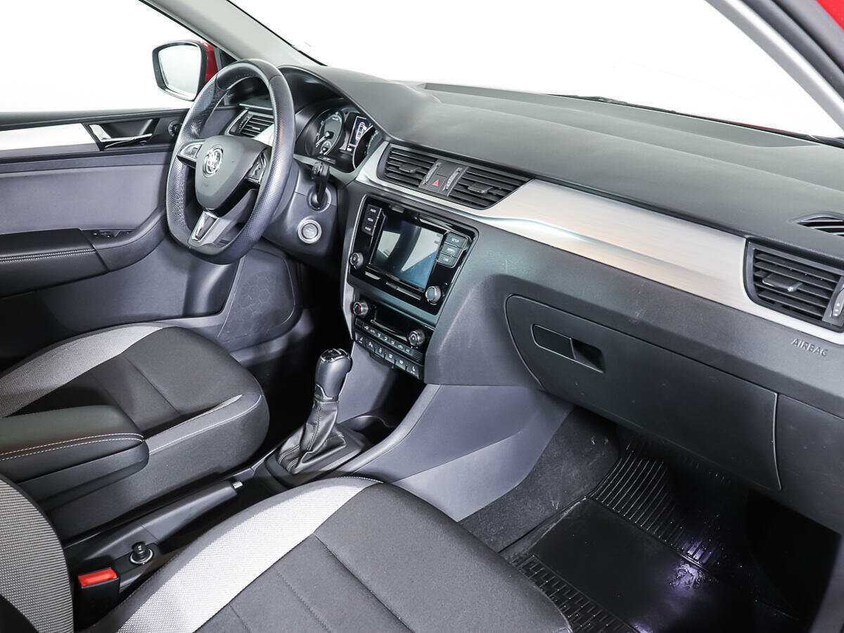 Skoda Rapid 2019 года с пробегом. Фото: #8