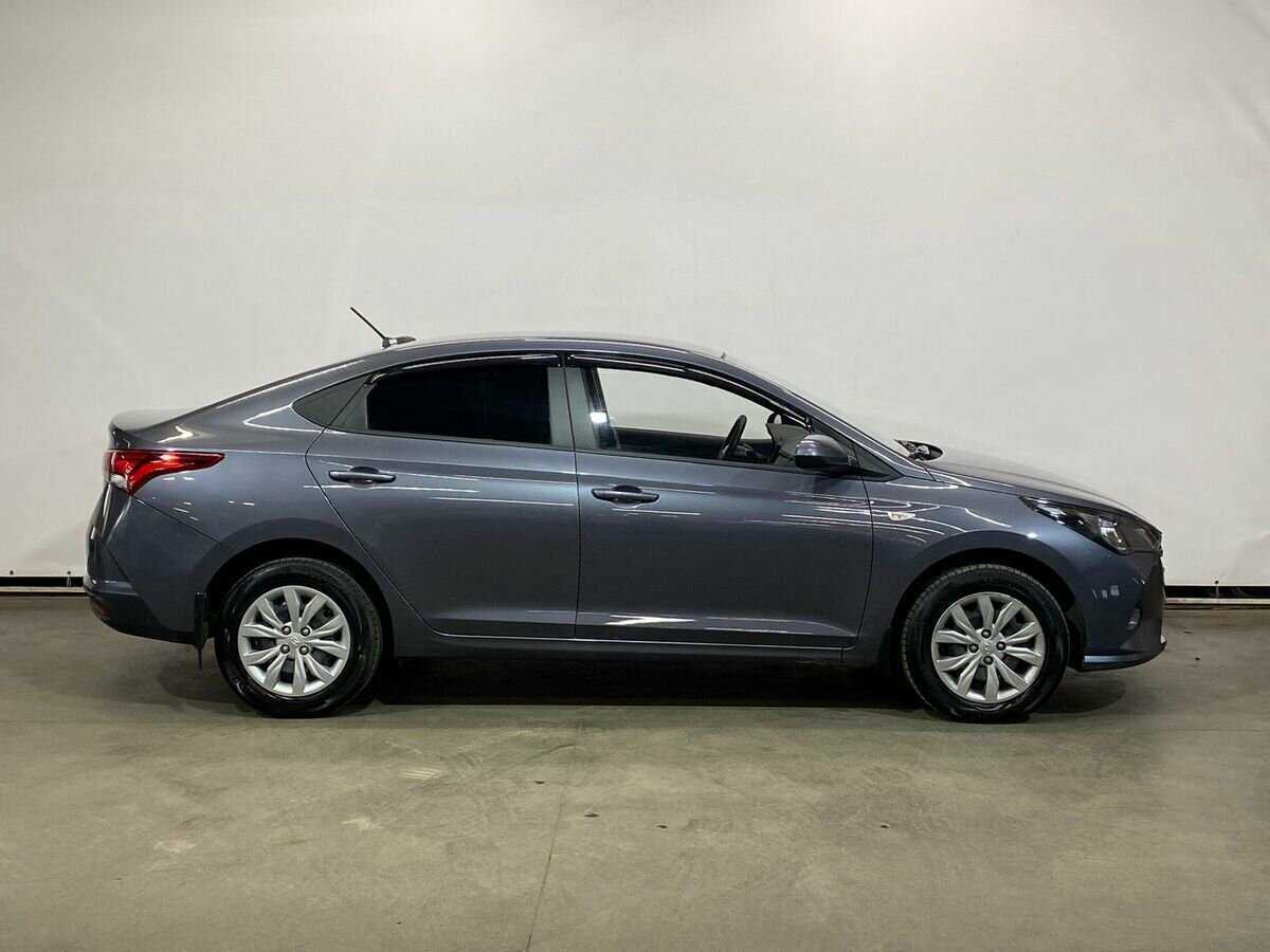 Hyundai Solaris 2022 года с пробегом. Фото: #3