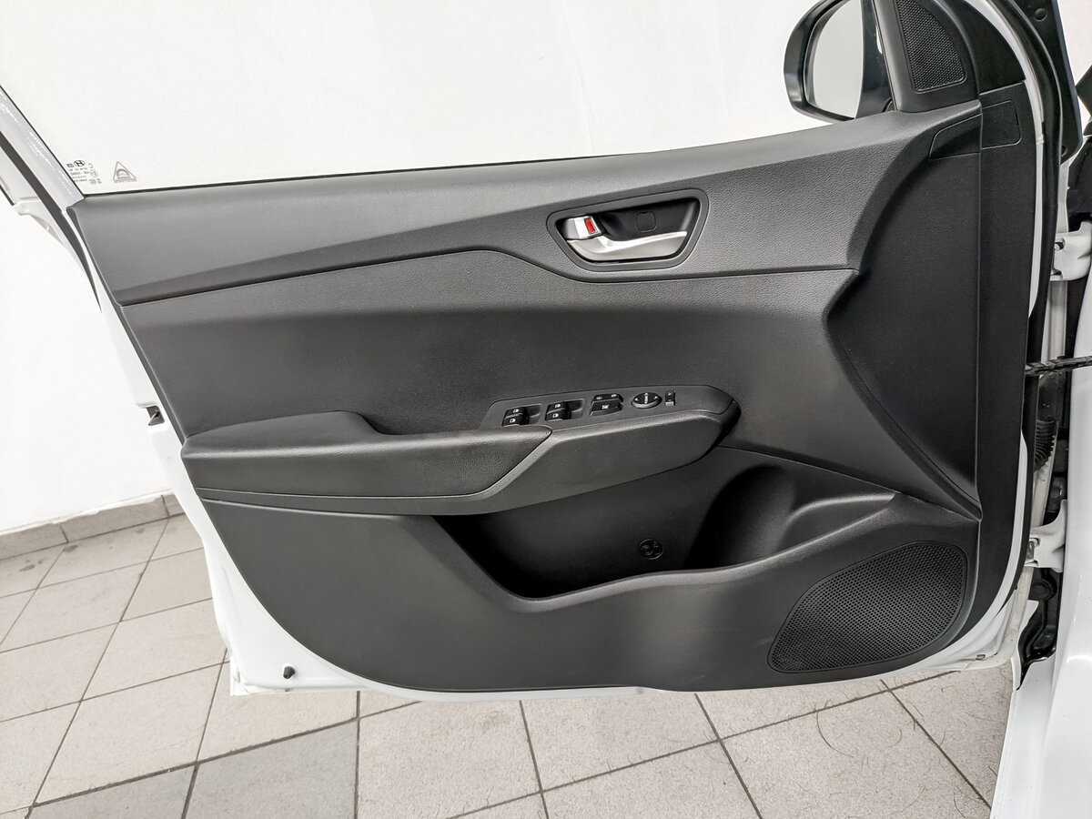 Hyundai Solaris 2020 года с пробегом. Фото: #18