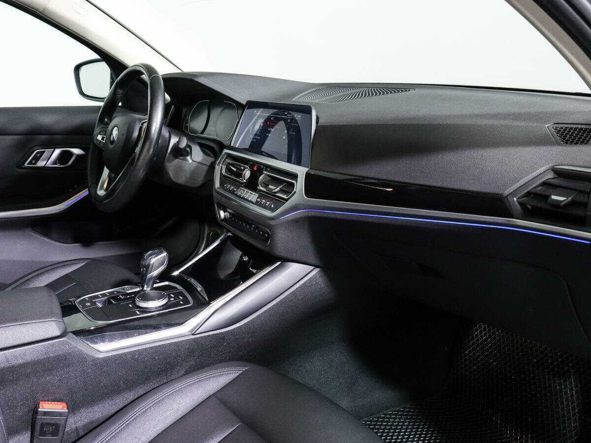 BMW 3 серии 2020 года с пробегом. Фото: #8