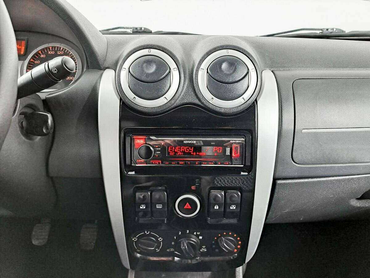 Lada (ВАЗ) Largus 2012 года с пробегом. Фото: #12