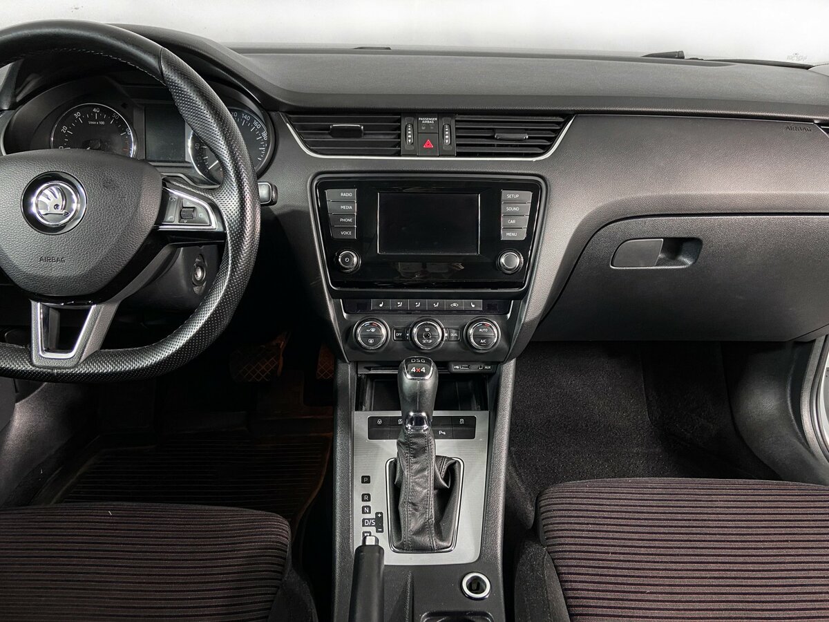 Skoda Octavia 2015 года с пробегом. Фото: #9