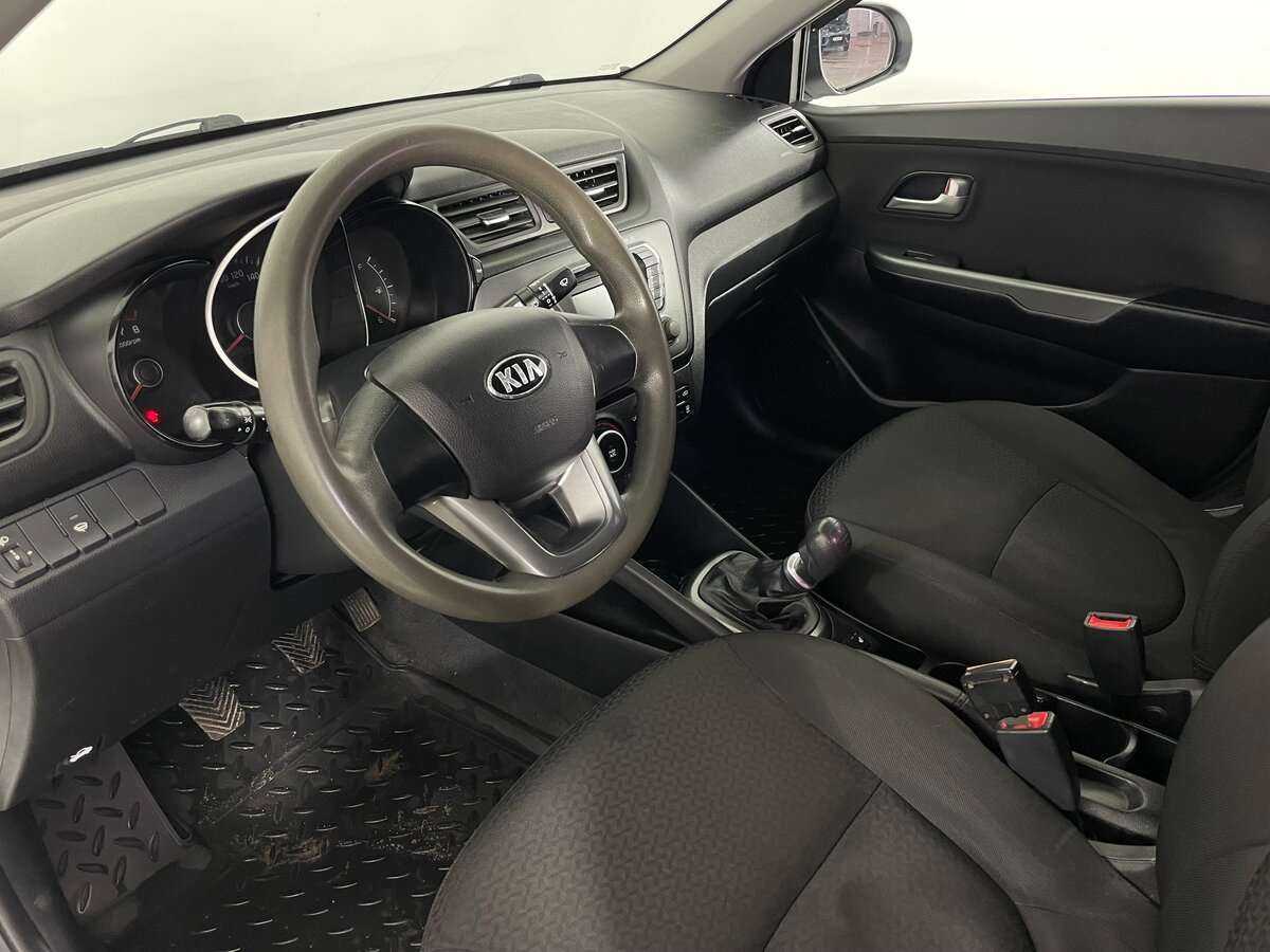 Kia Rio 2013 года с пробегом. Фото: #6