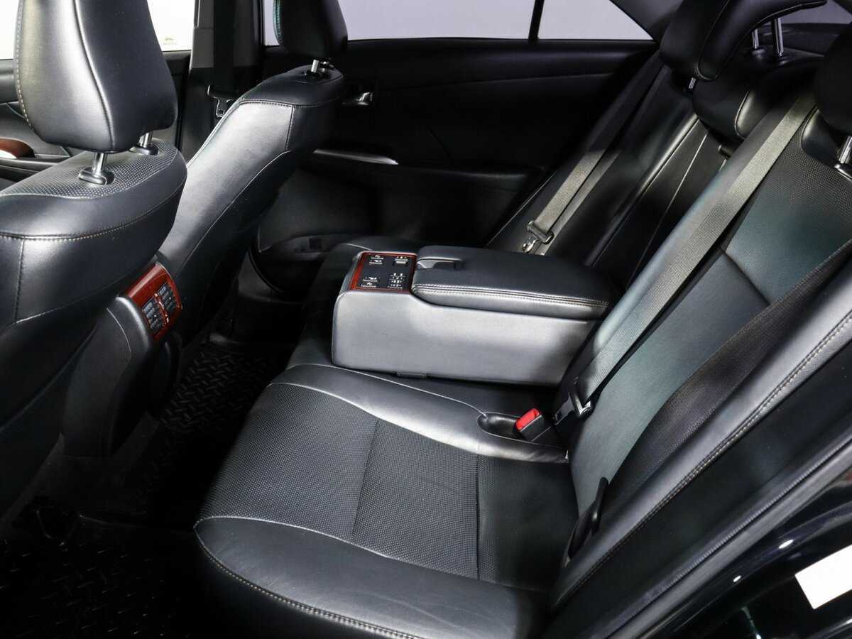 Toyota Camry 2012 года с пробегом. Фото: #9