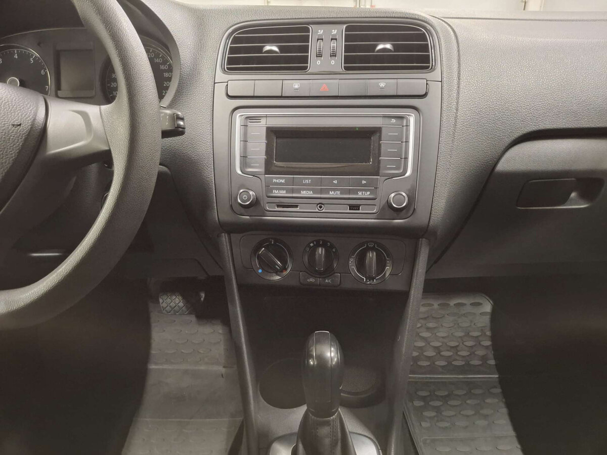 Volkswagen Polo 2019 года с пробегом. Фото: #14
