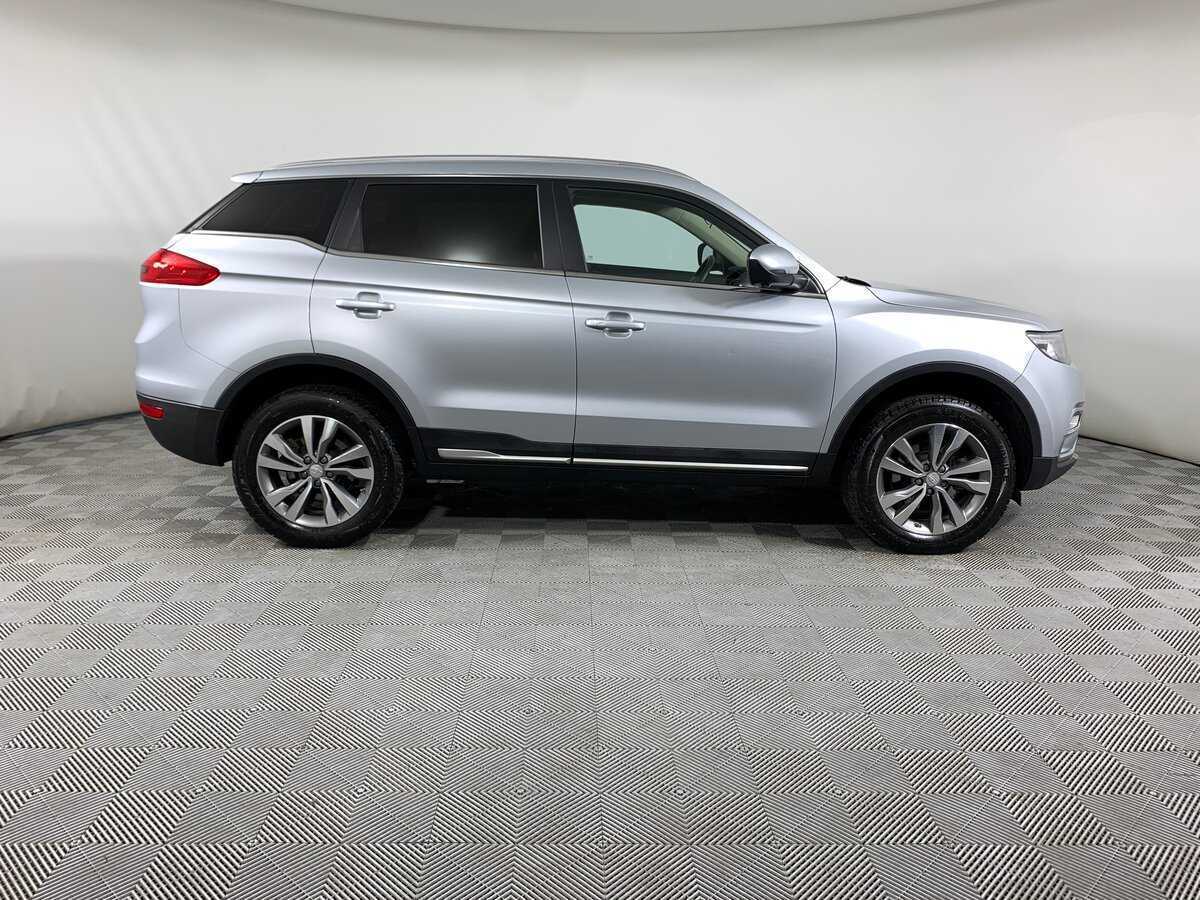 Geely Atlas 2021 года с пробегом. Фото: #3