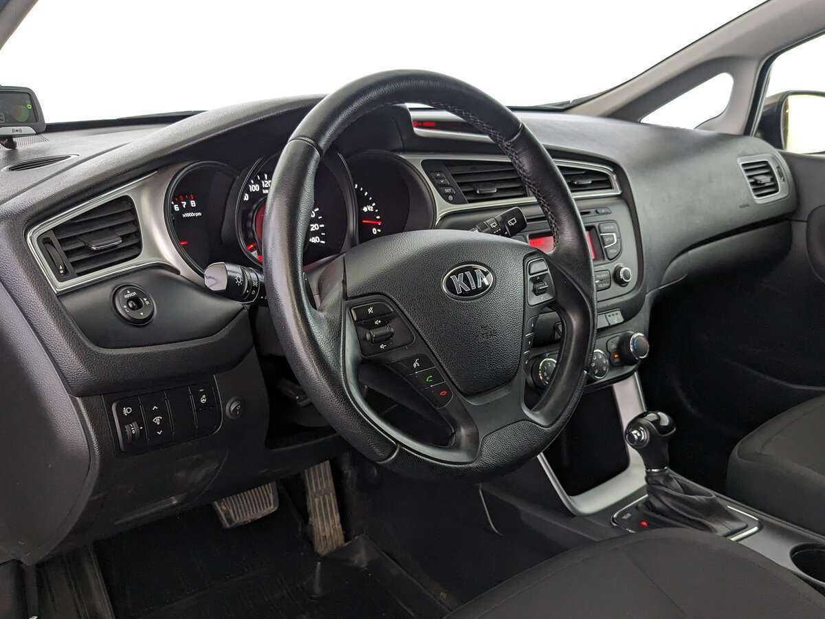 Kia Ceed 2017 года с пробегом. Фото: #10