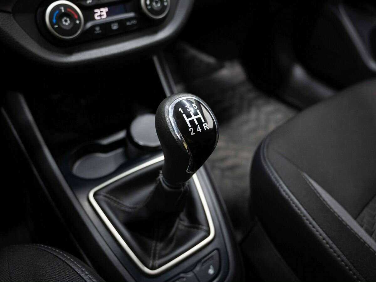 Lada (ВАЗ) Vesta 2018 года с пробегом. Фото: #23