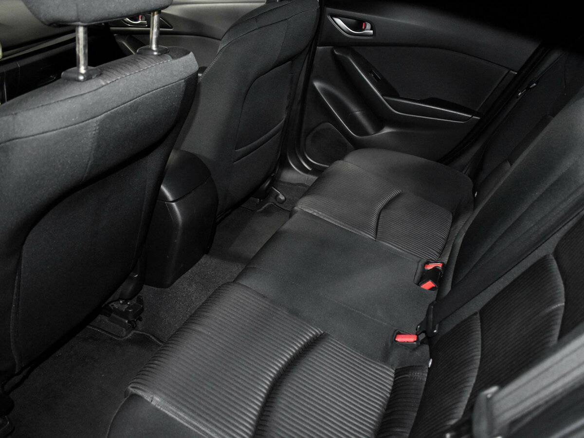 Mazda 3 2014 года с пробегом. Фото: #12